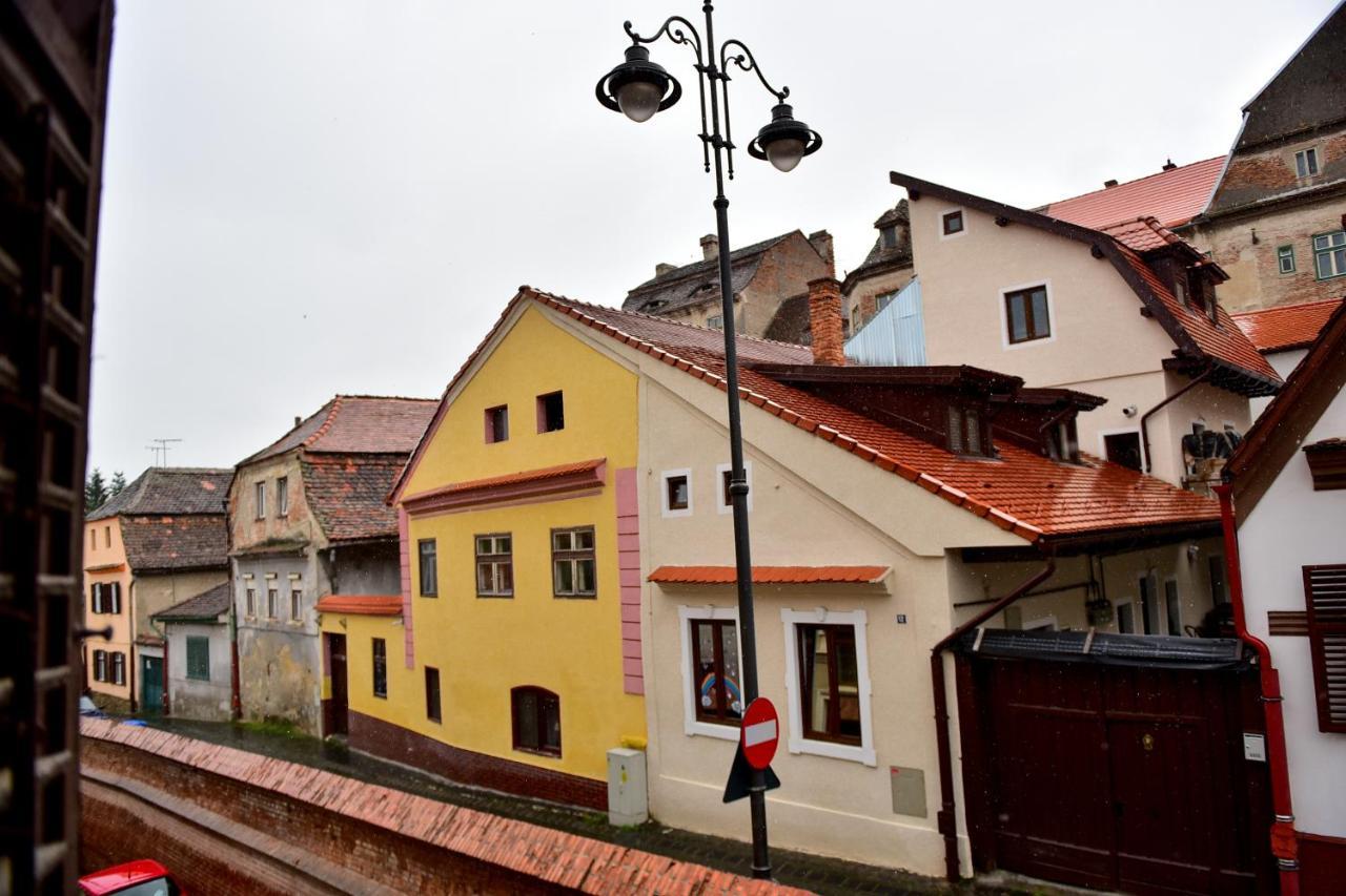 Flh - Anna'S Guest House Sibiu Eksteriør billede